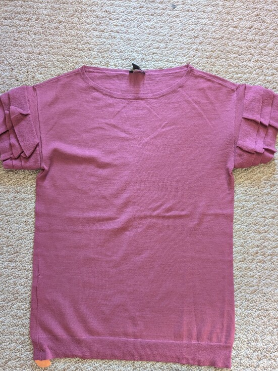 Ann Taylor Tops - Ann Taylor Mauve Short Sleeve Ruffle-Sleeve Knit Top